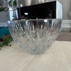 Marquis by Waterford Cut Glass Sparkle Bowl 9” Diameter Salad Serving Bowl